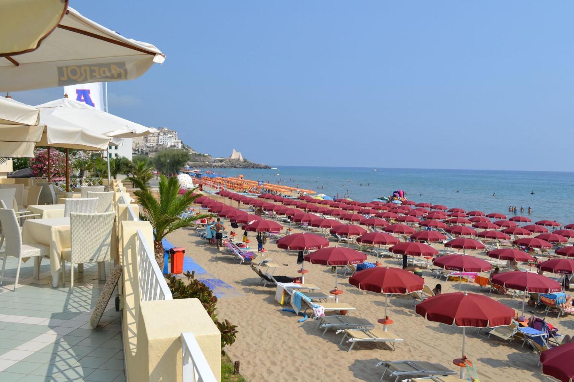 Holidaycasa Leone - Con Posto Auto A 200Mt Dal Mare Сперлонга Екстериор снимка